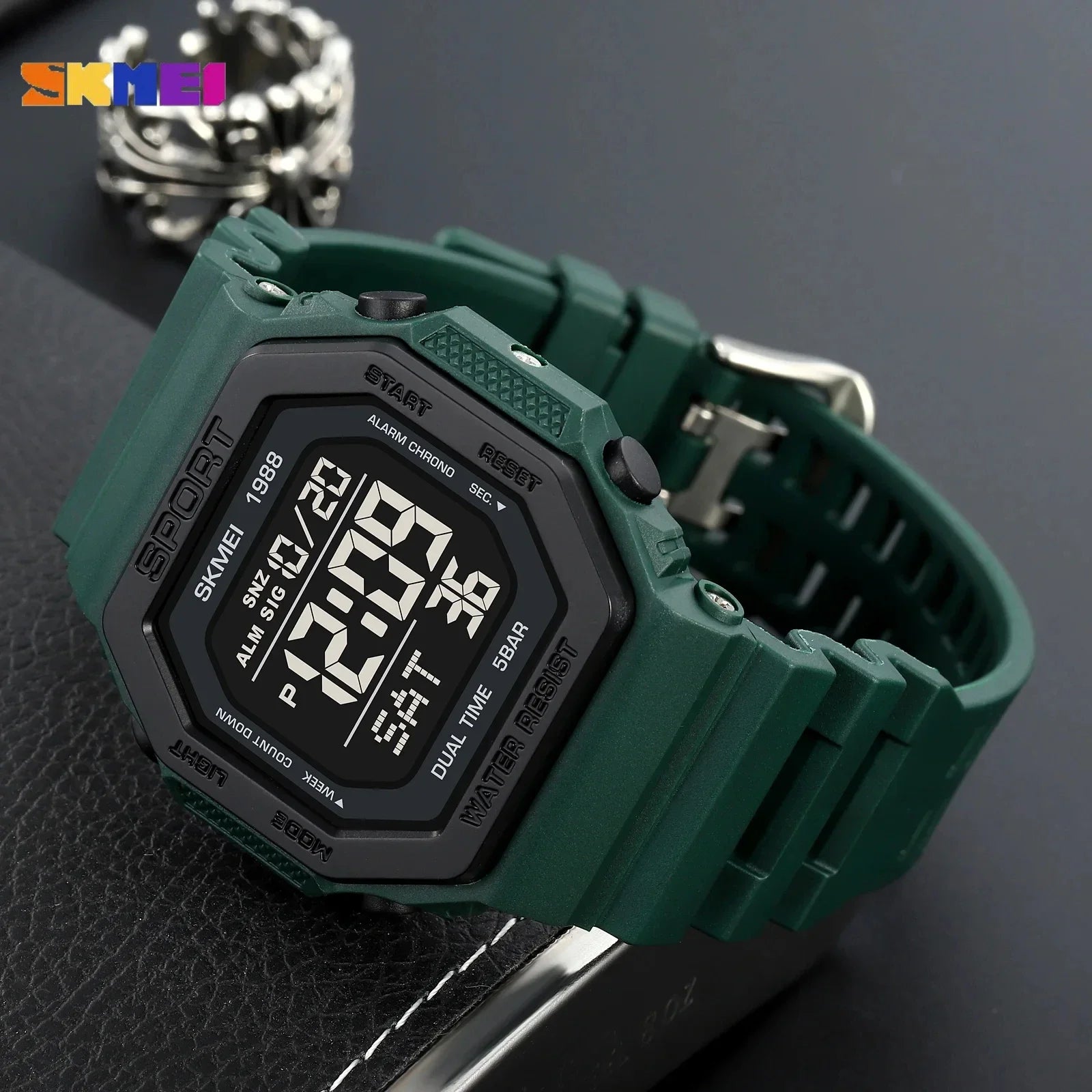 SKMEI 1988 Men's Digital Watch Waterproof