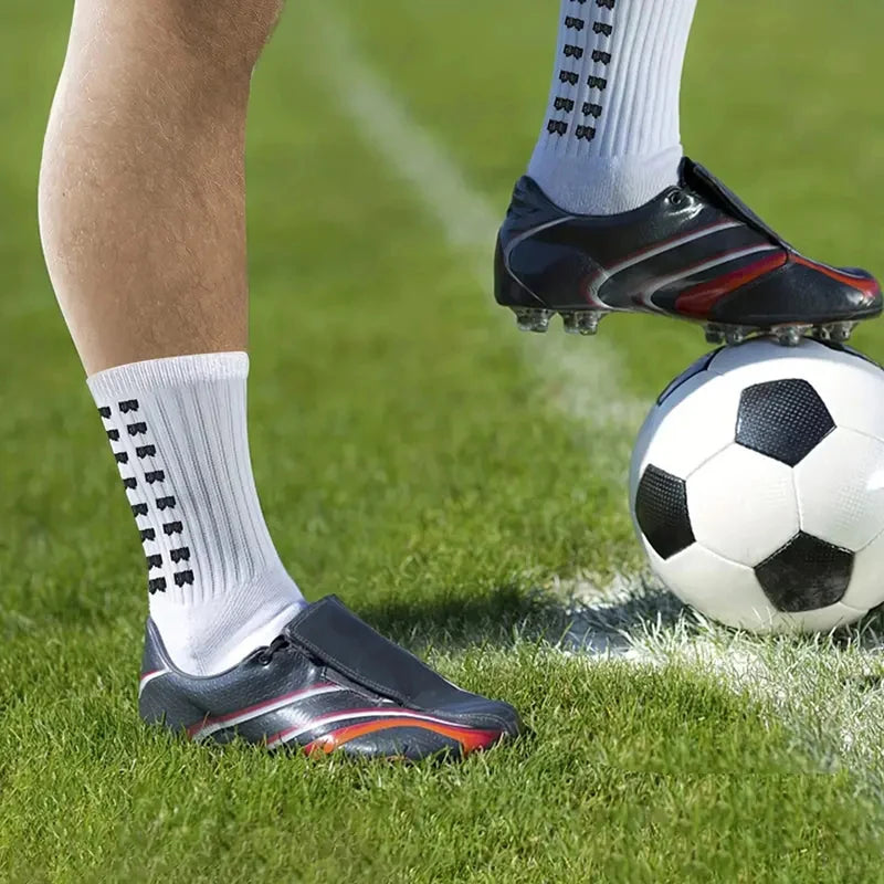3 Pairs Kit – Grip Socks and Sports Knee/Shin Pads