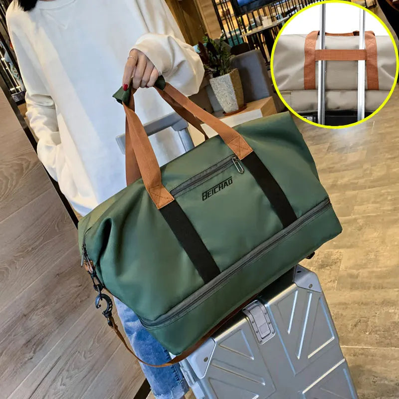 Compact Travel & Gym Duffel Bag – Dry/Wet Separation & Shoe Compartment